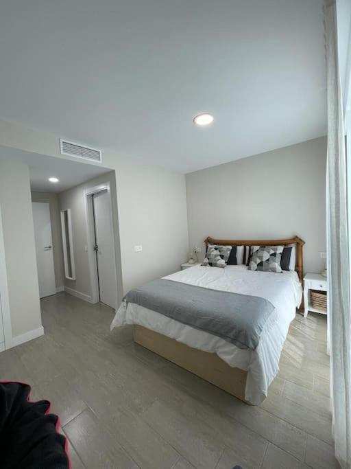 Apartamento Duna Beach Primera Linea De Playa トロクス・コスタ エクステリア 写真
